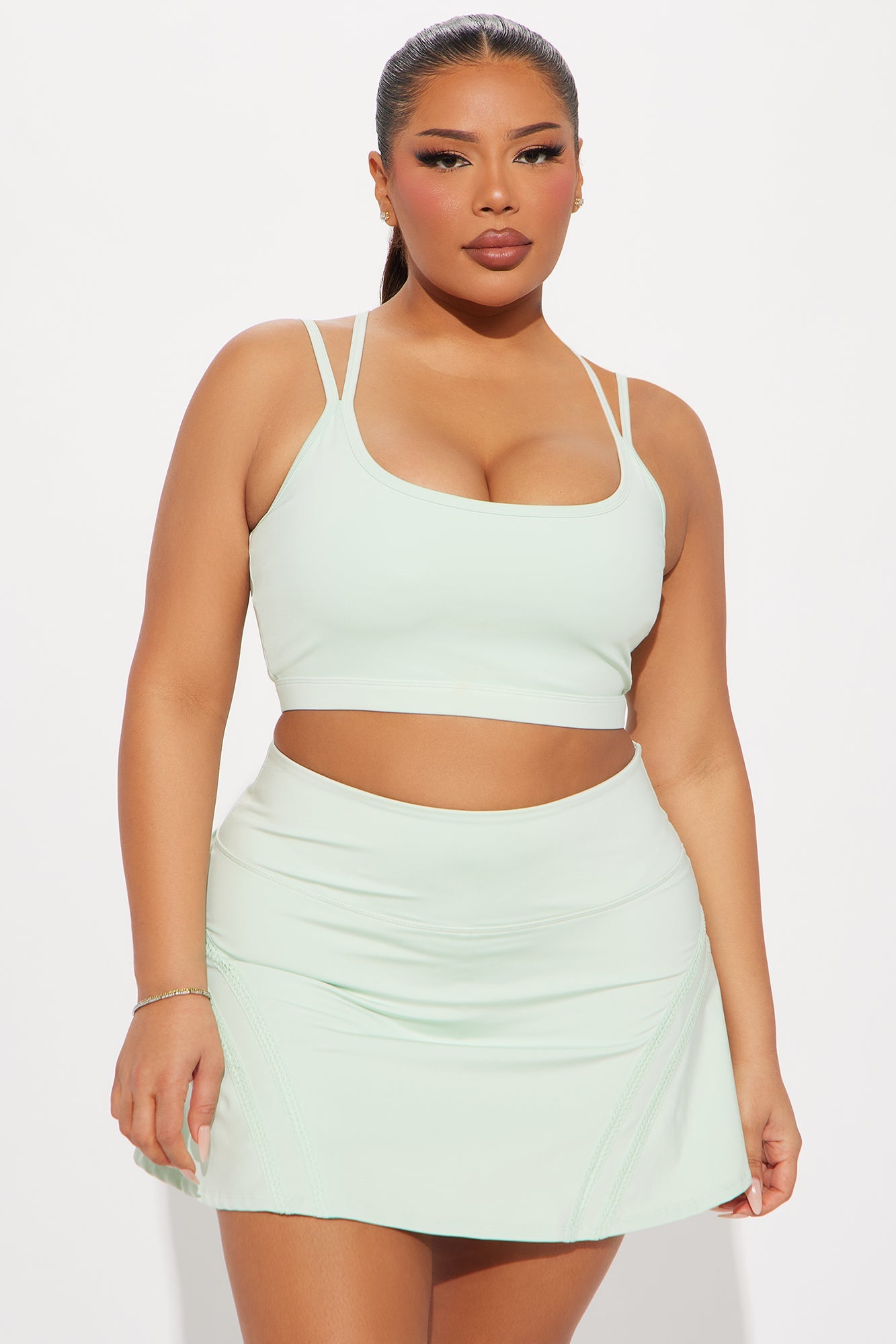 https://cdn.shopify.com/s/files/1/0293/9277/files/02-12-25_S2_57_ZDNVSP1629_Mint_KJ_AC_14-02-58_PLUS_0022_PXF.jpg?v=1739568732