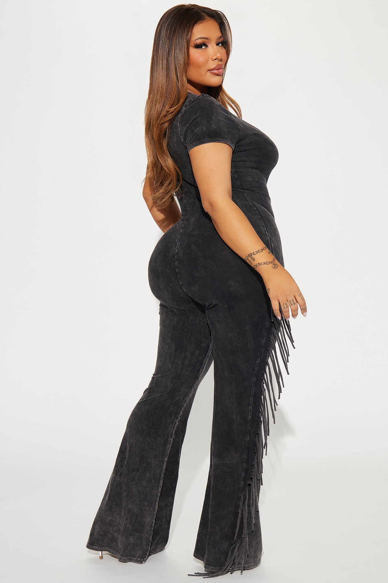 https://cdn.shopify.com/s/files/1/0293/9277/files/02-15-24_S4_43_EJ3488N_Black_P_TK_SS_14-16-32_PLUS_51491_PXF.jpg?v=1708449143