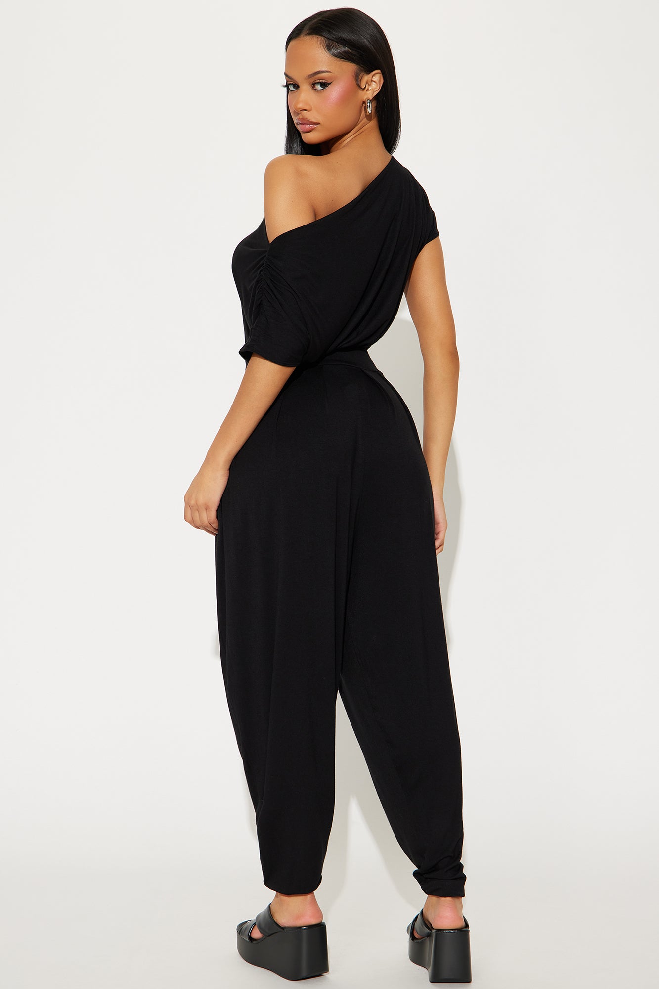 https://cdn.shopify.com/s/files/1/0293/9277/files/02-15-25_S3_33_NAB30859_Black_KS_PC_11-07-49_3935_PXF.jpg?v=1739838925