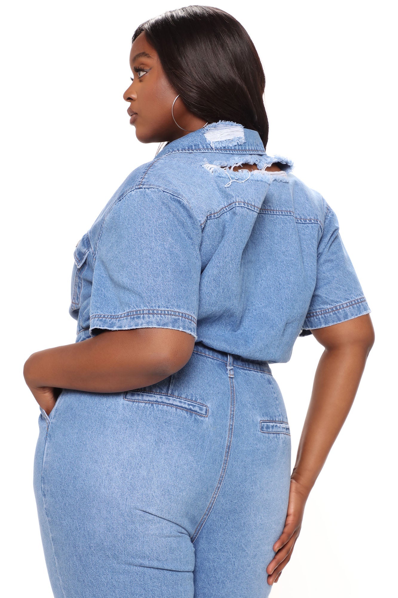 https://cdn.shopify.com/s/files/1/0293/9277/products/03-23-22Studio3_CE_MR_14-28-42_20_TP8591_Denim_4259_PLUS_KL.jpg?v=1648580297