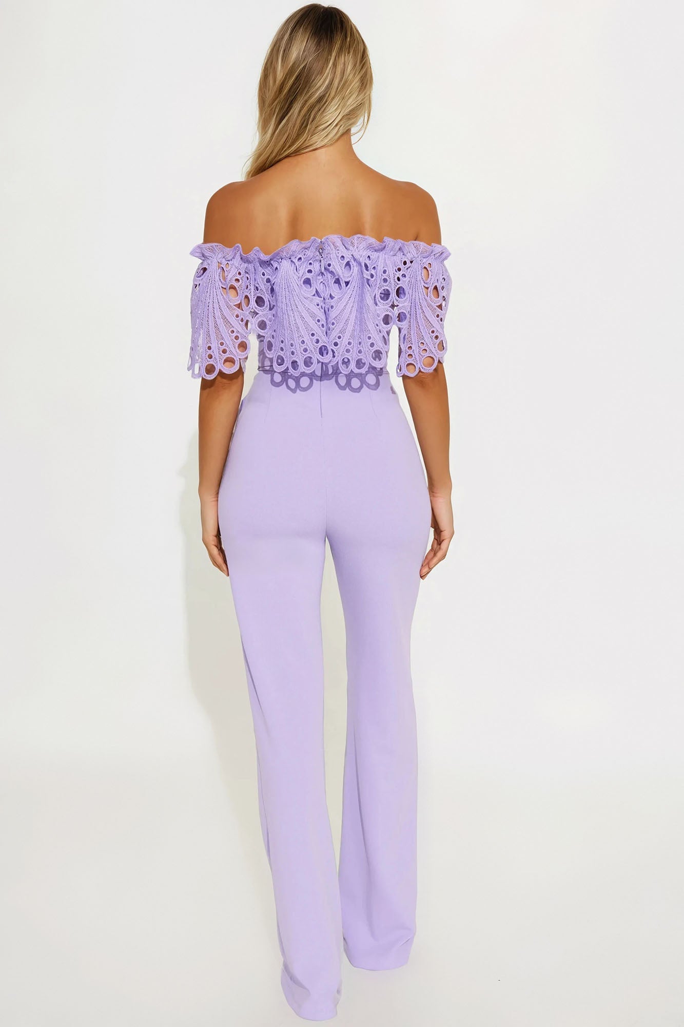 https://cdn.shopify.com/s/files/1/0293/9277/files/04-10-25_S5_30_JP14118_Lavender_JG_AP_11-20-09_8298_MH-Vita_SG.jpg?v=1745440683