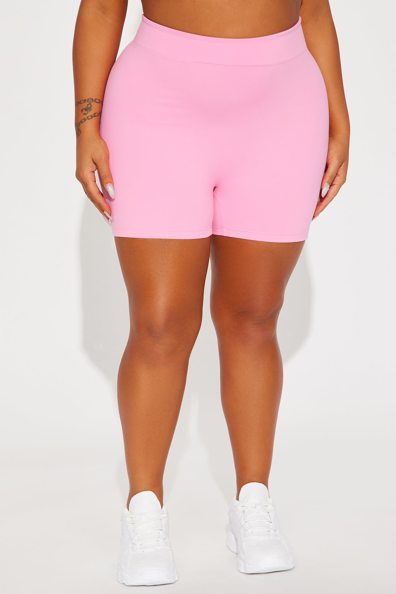https://cdn.shopify.com/s/files/1/0293/9277/files/05-10-24_S4_36_ZDNVSP1116_HotPink_RM_AC_14-15-32_PLUS_44574_PXF.jpg?v=1715725704