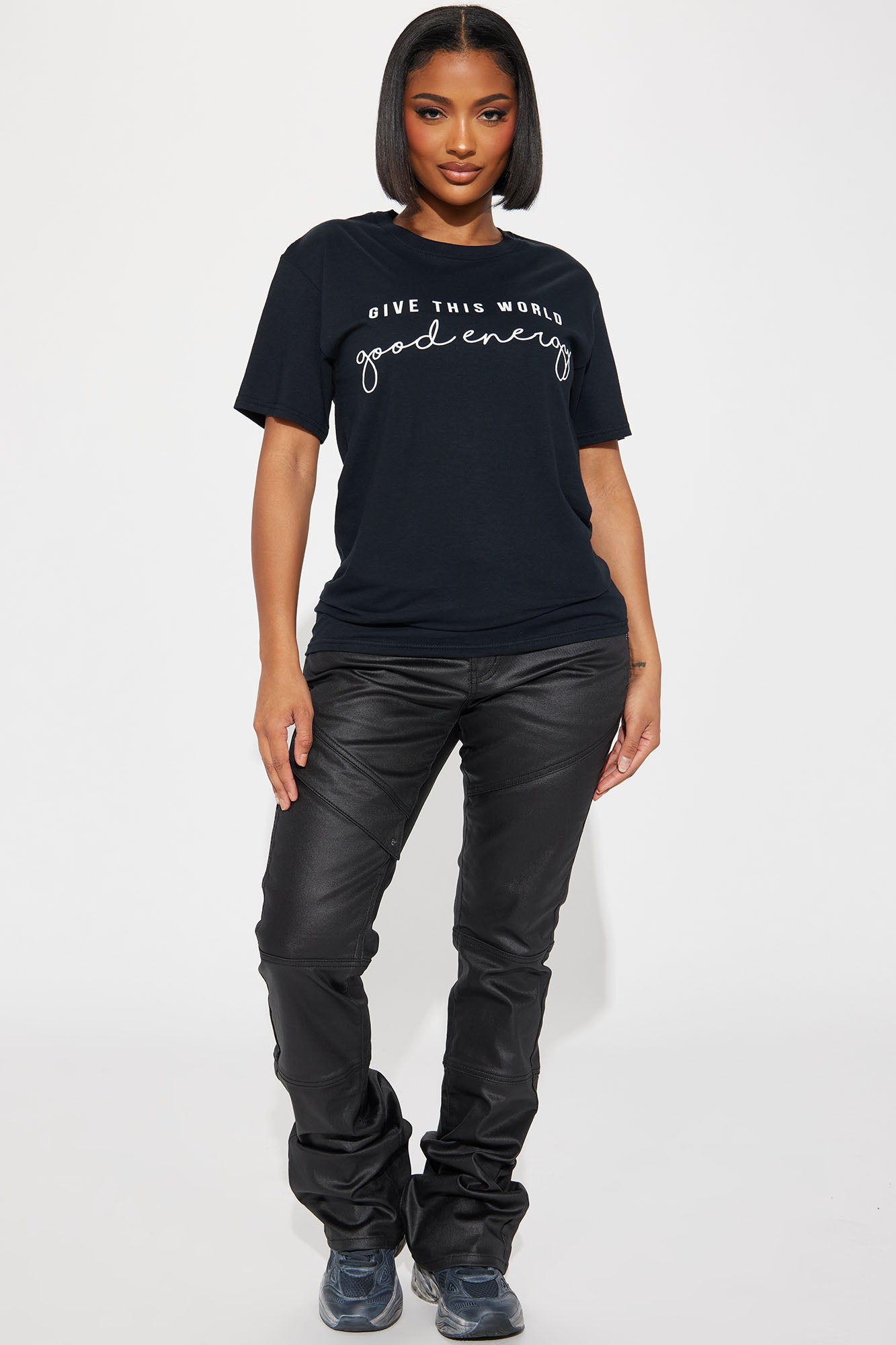 https://cdn.shopify.com/s/files/1/0293/9277/files/06-16-23Studio1_HY_AC_14-19-54_41_23014988_Black_64331_CM.jpg?v=1688061344