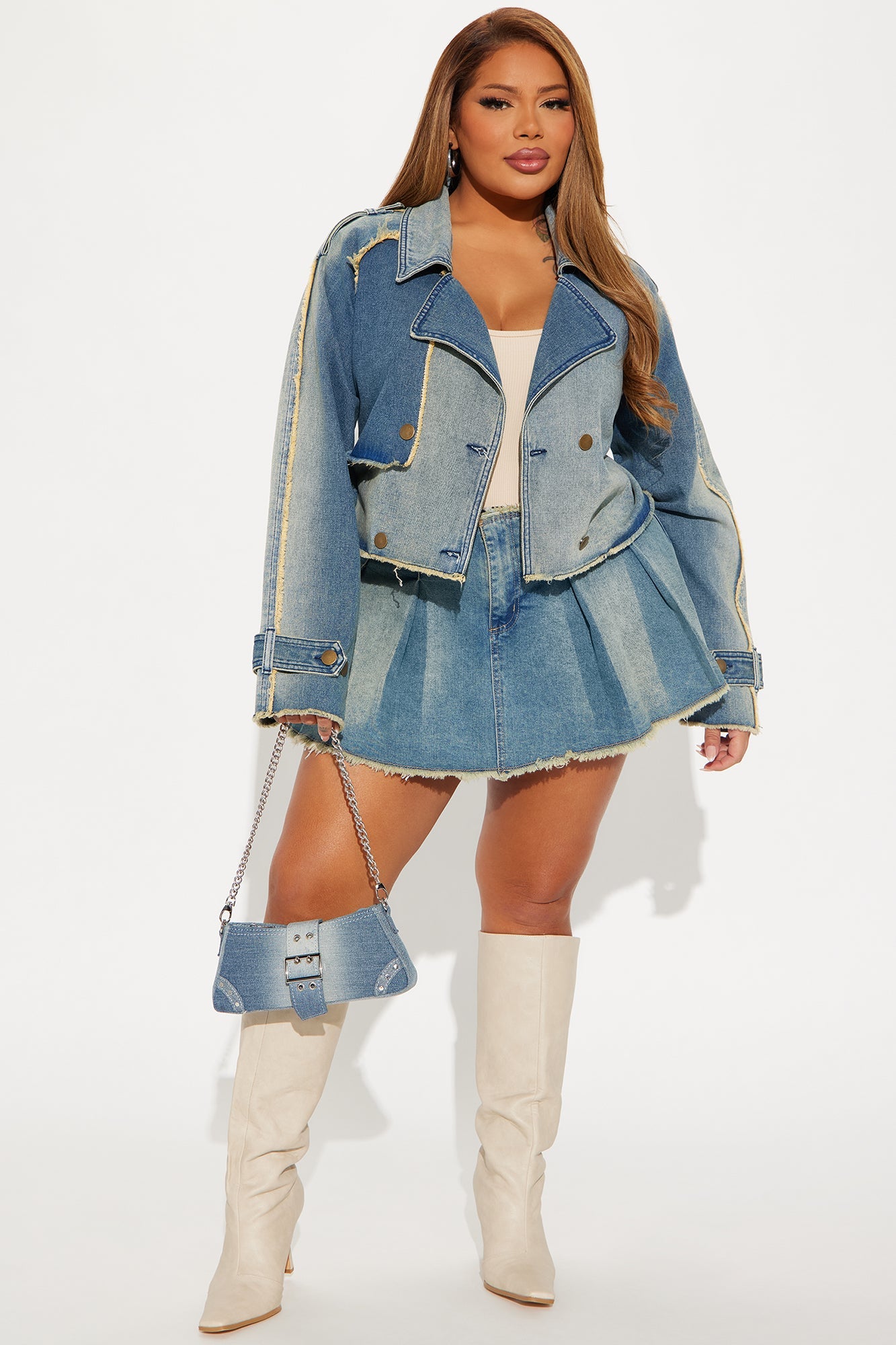 https://cdn.shopify.com/s/files/1/0293/9277/files/07-25-24_S4_18_FN2011JTYJ_VintageWash_RM_AC_IM_11-31-32_PLUS_40731_PXF.jpg?v=1722280112