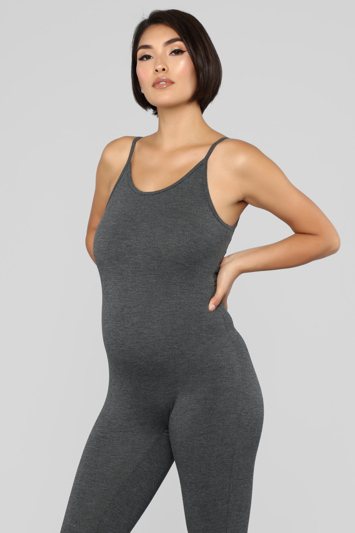 https://cdn.shopify.com/s/files/1/0293/9277/products/08-09-18_Studio_3_13-56-08_KJ5330M_Charcoal_0564_AJ.jpg?v=1665688763