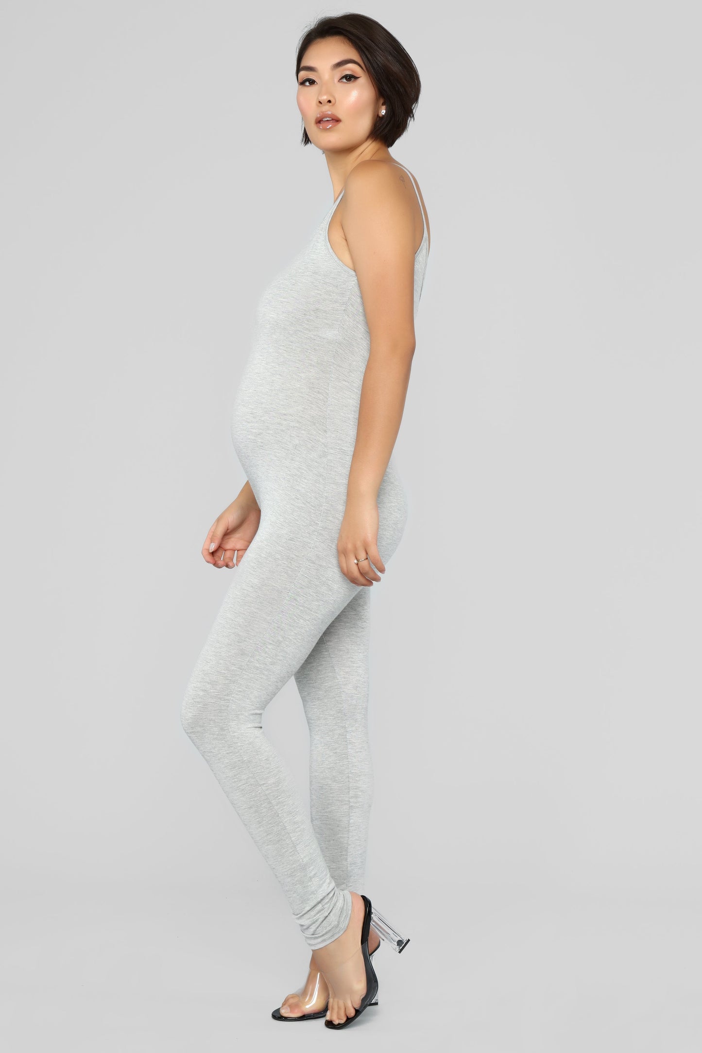 https://cdn.shopify.com/s/files/1/0293/9277/products/08-09-18_Studio_3_13-58-59_KJ5330M_HeatherGrey_0573_AJ.jpg?v=1629225019