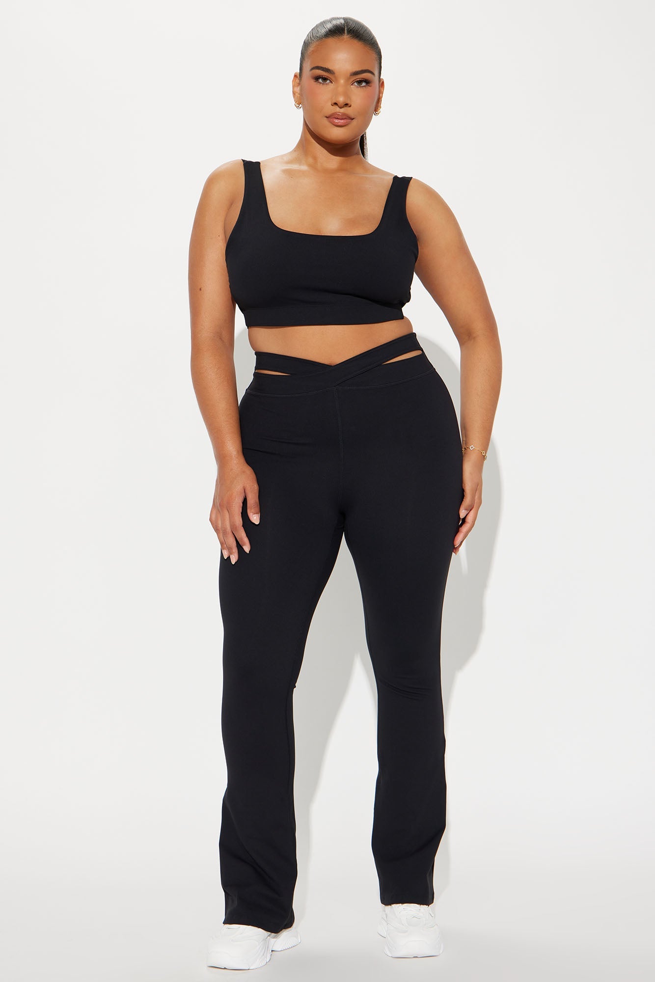https://cdn.shopify.com/s/files/1/0293/9277/files/08-28-24_S4_10_ZDNVSP1167_Black_ZSR_AZ_PC_10-22-08_PLUS_50931_BH.jpg?v=1724890665