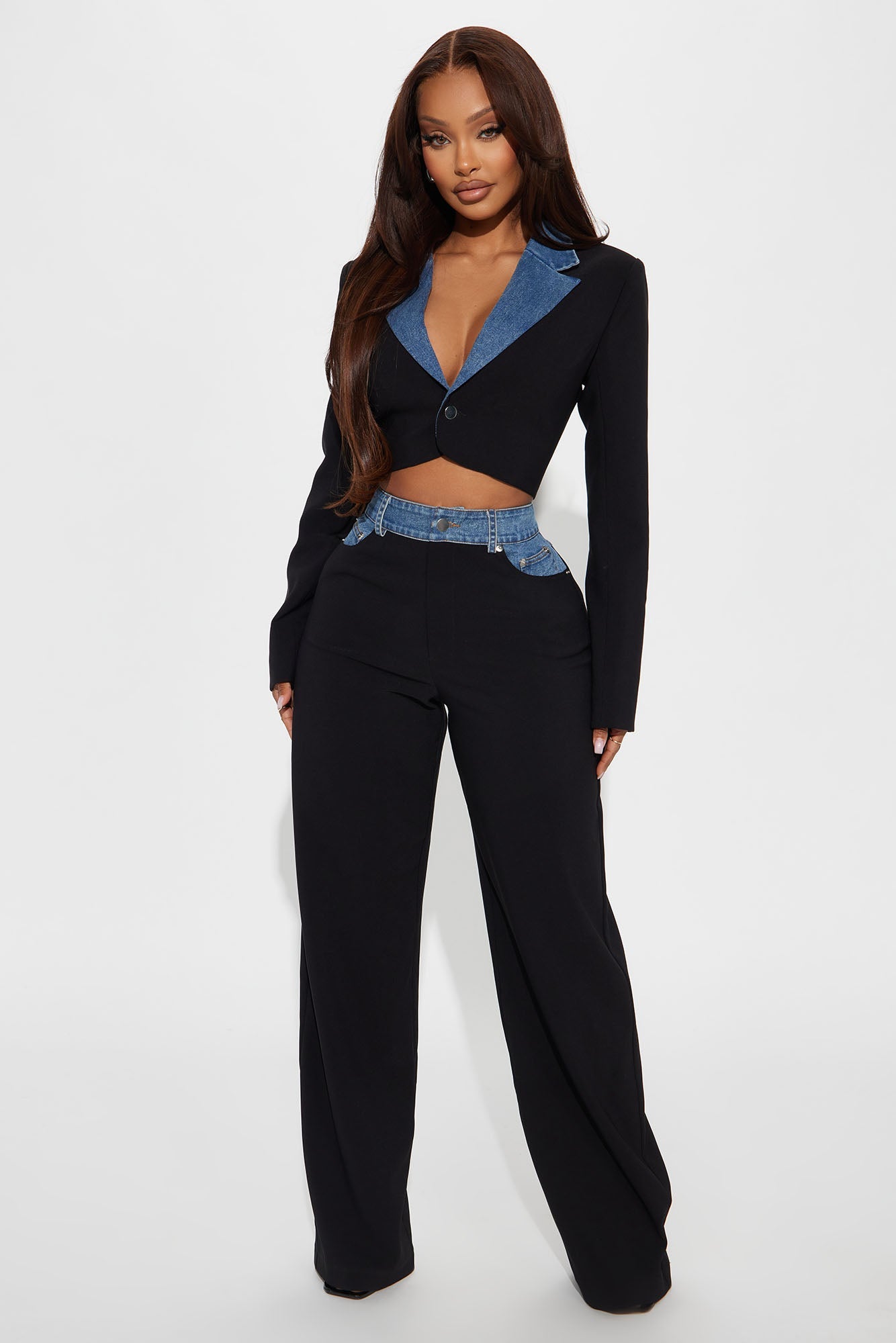 https://cdn.shopify.com/s/files/1/0293/9277/files/10-23-24_S2_22_KDXJ4062005_Black_CXB_RL_15-55-21_16510_BH.jpg?v=1729887425