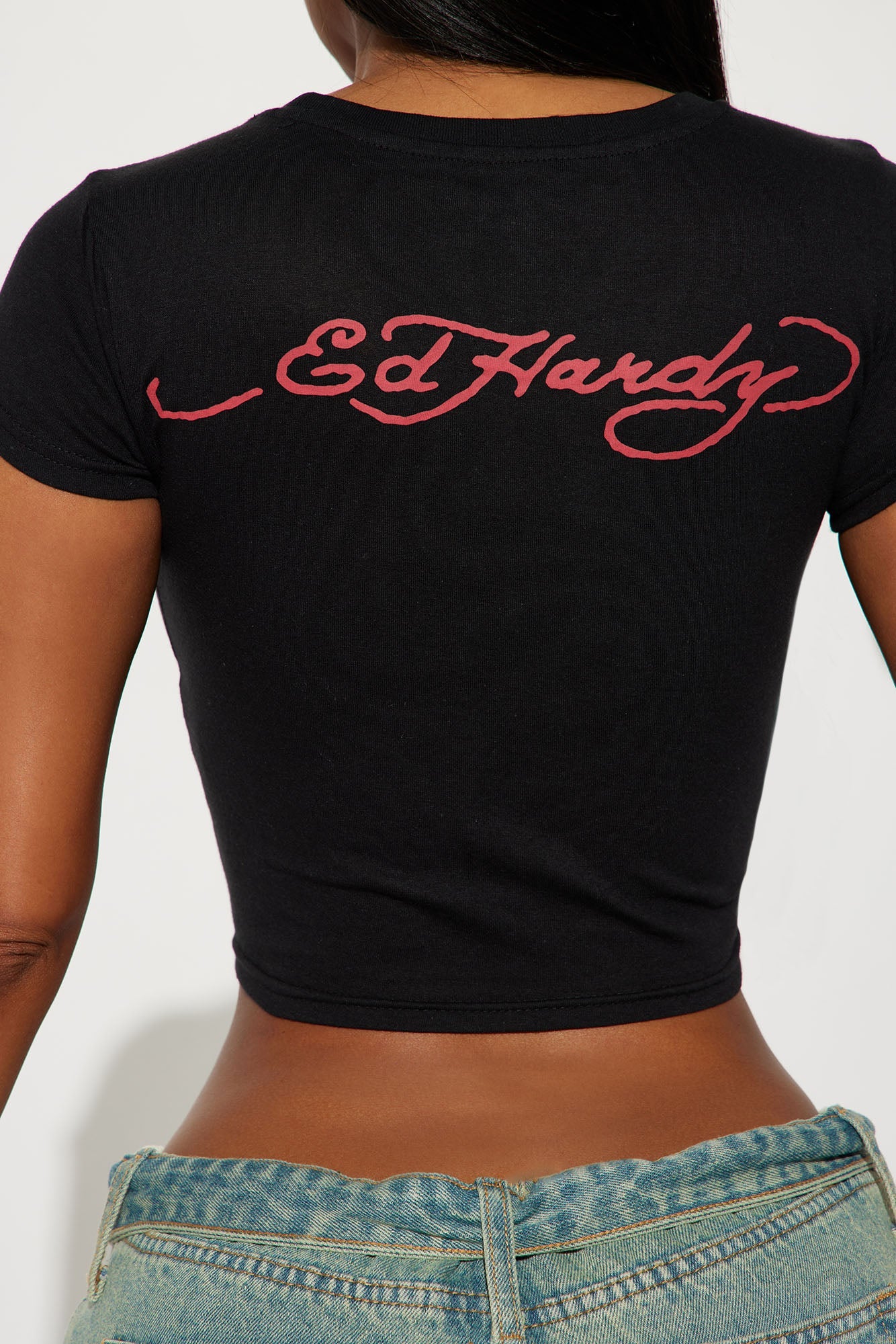 https://cdn.shopify.com/s/files/1/0293/9277/files/10-25-23Studio2_KJ_RL_14-44-33_46_EHWC110429RS_Black_68133_MP.jpg?v=1698791781