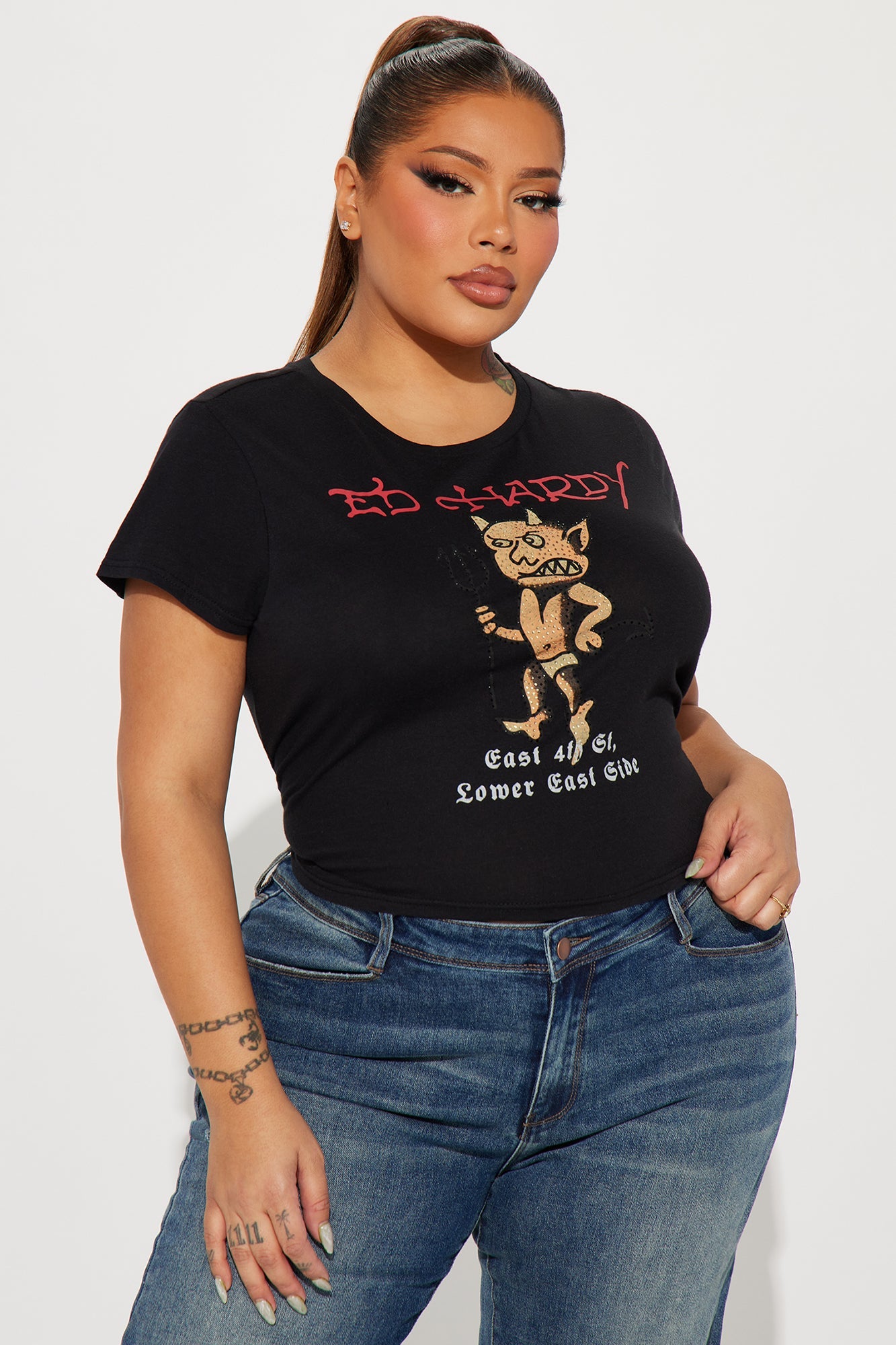 https://cdn.shopify.com/s/files/1/0293/9277/files/10-25-23Studio4_KT_AC_15-30-06_69_EHWC110429RS_Black_5249_PLUS_PXF.jpg?v=1698959043