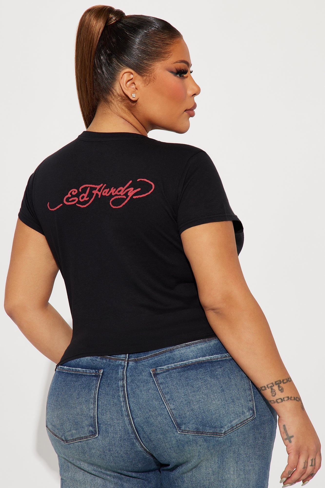 https://cdn.shopify.com/s/files/1/0293/9277/files/10-25-23Studio4_KT_AC_15-30-29_69_EHWC110429RS_Black_5253_PLUS_PXF.jpg?v=1698959043