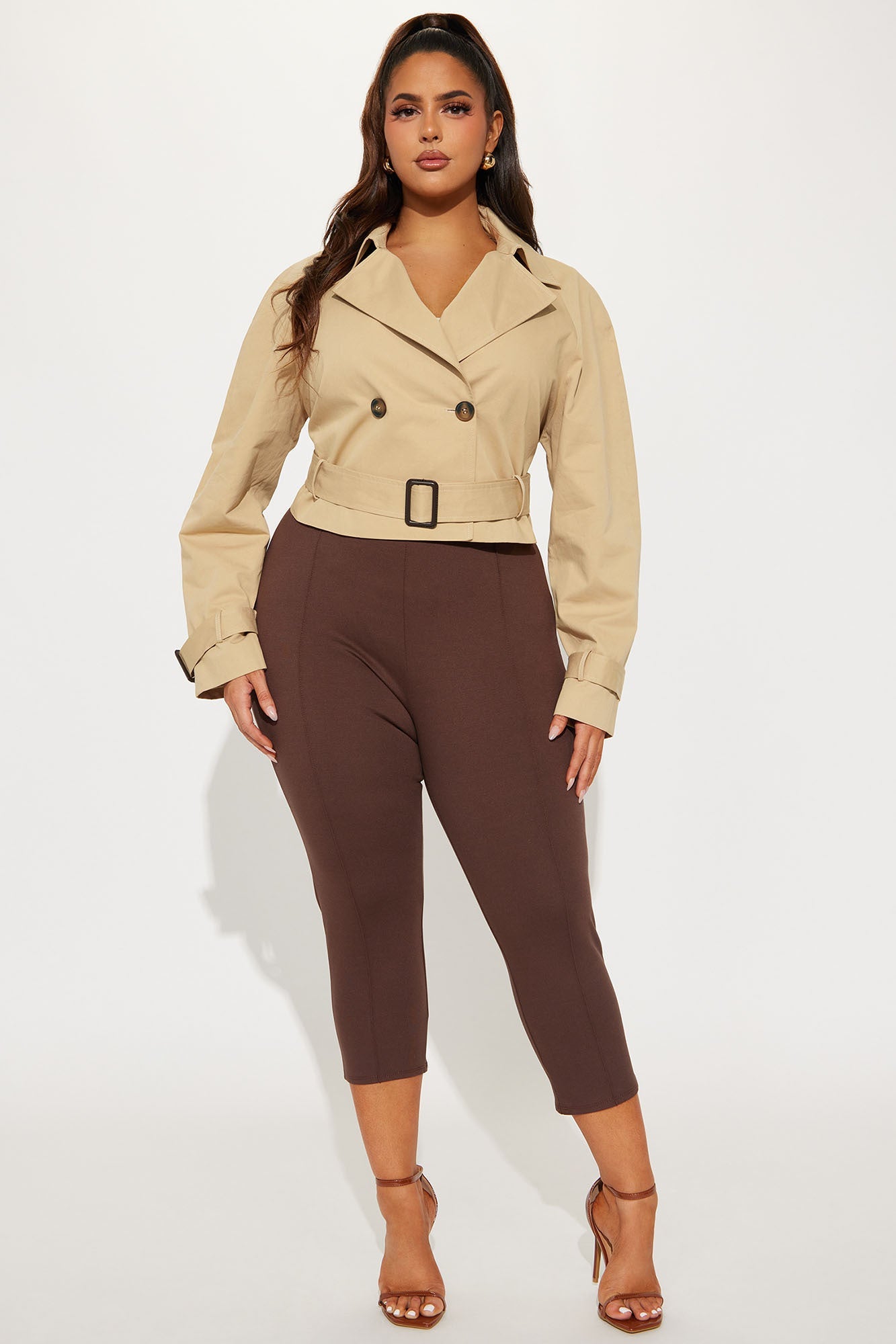 https://cdn.shopify.com/s/files/1/0293/9277/files/12-09-24_S3_56_KCSO4040502D_Khaki_CZ_DO_14-44-08_PLUS_93118_PXF_SL.jpg?v=1733944988
