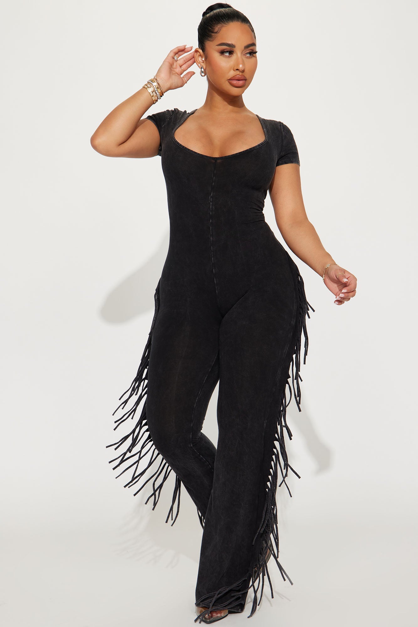 https://cdn.shopify.com/s/files/1/0293/9277/files/12-12-23_S3_54_EJ3488N_Black_CB_SS_14-21-52_8606_SG.jpg?v=1703012566
