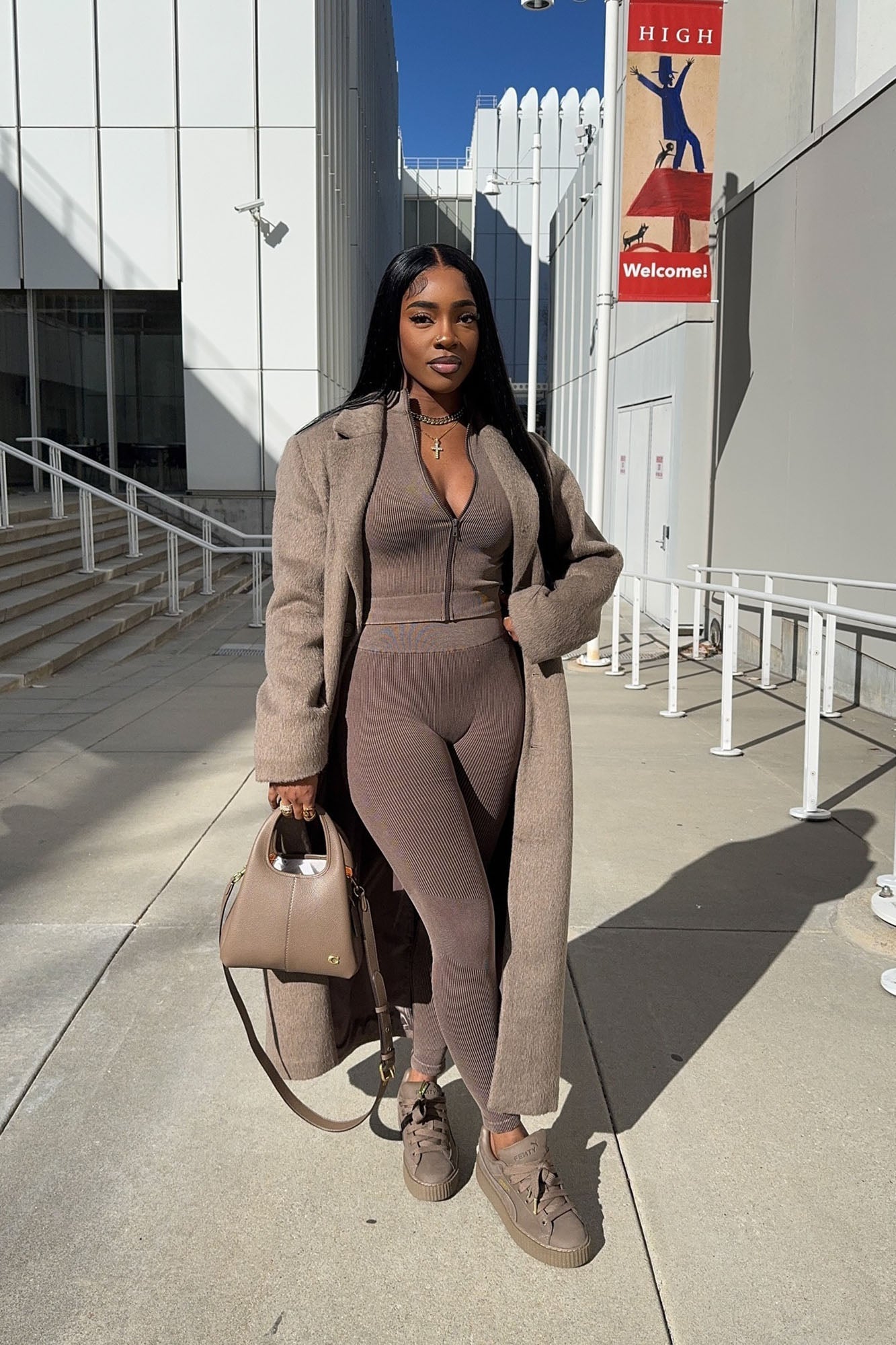 https://cdn.shopify.com/s/files/1/0293/9277/files/12-23-2024__338_Major_Body_Active_Jacket_Brown_LA.jpg?v=1737647842