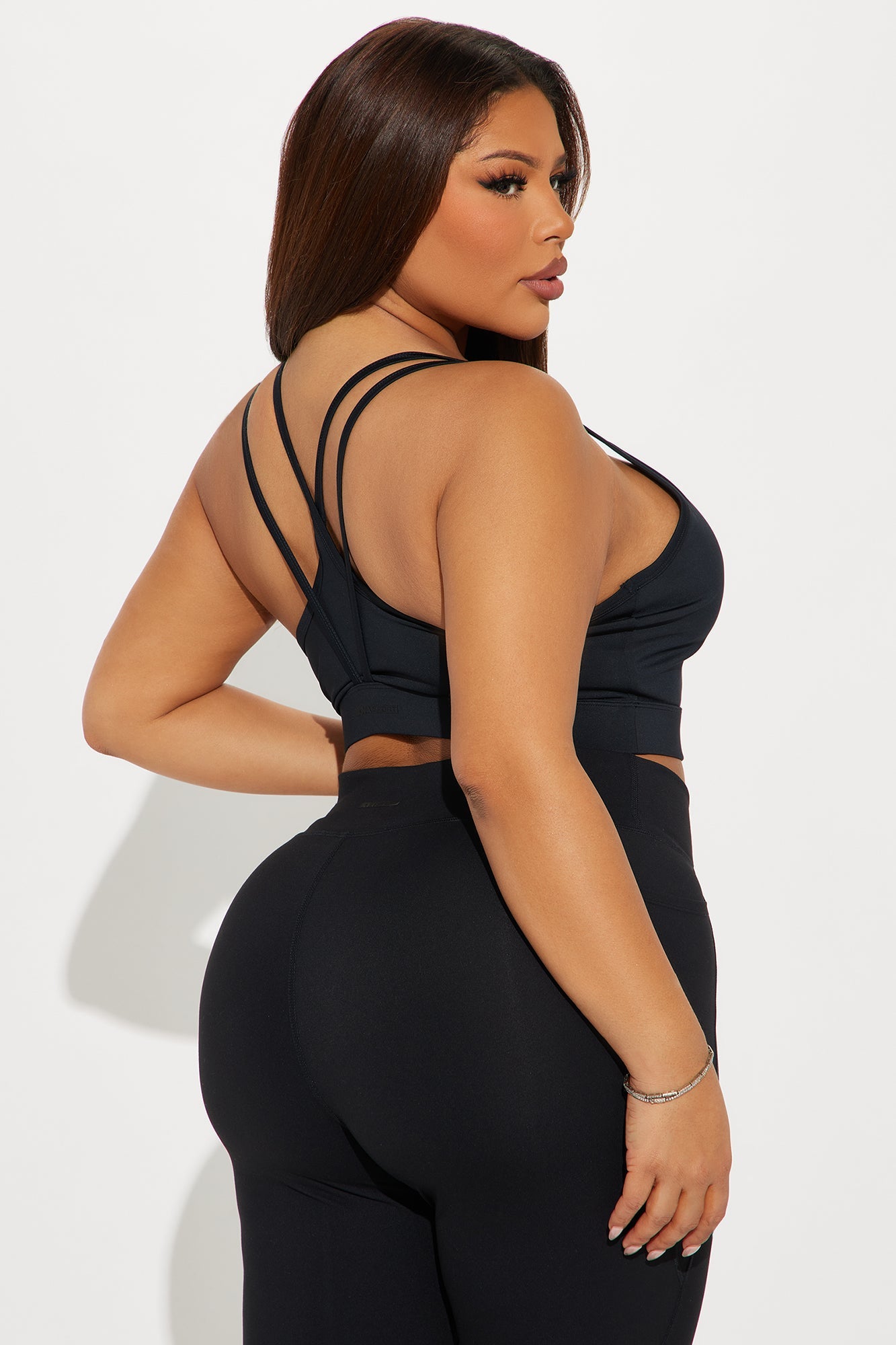 https://cdn.shopify.com/s/files/1/0293/9277/files/12-31-24_S4_18_ZDNVSP1377_Black_AE_DO_10-09-07_PLUS_117599_PXF.jpg?v=1736272180
