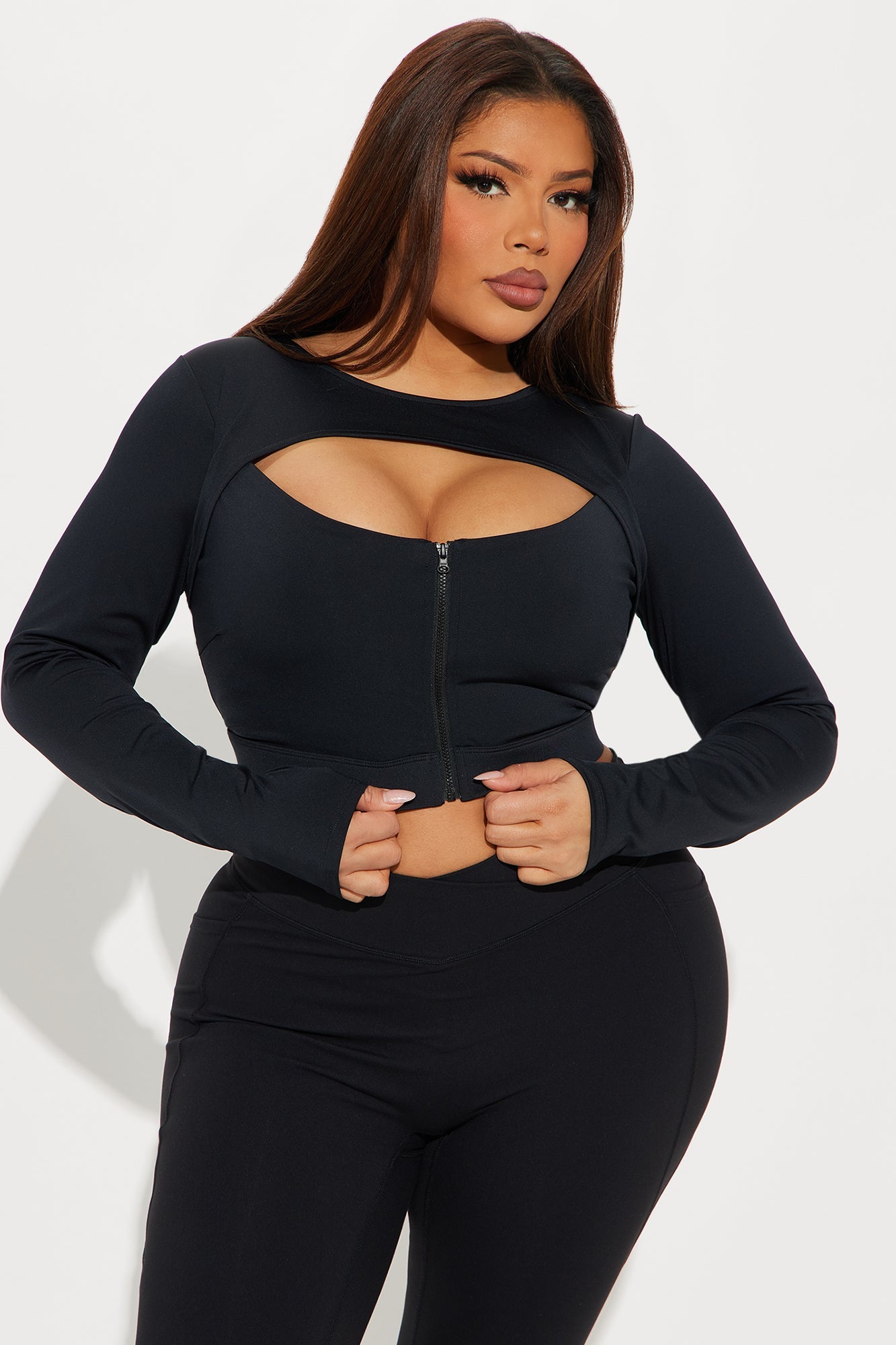 https://cdn.shopify.com/s/files/1/0293/9277/files/12-31-24_S4_20_ZDNVSP1244_Black_AE_DO_10-11-50_PLUS_117612_PXF.jpg?v=1736272257