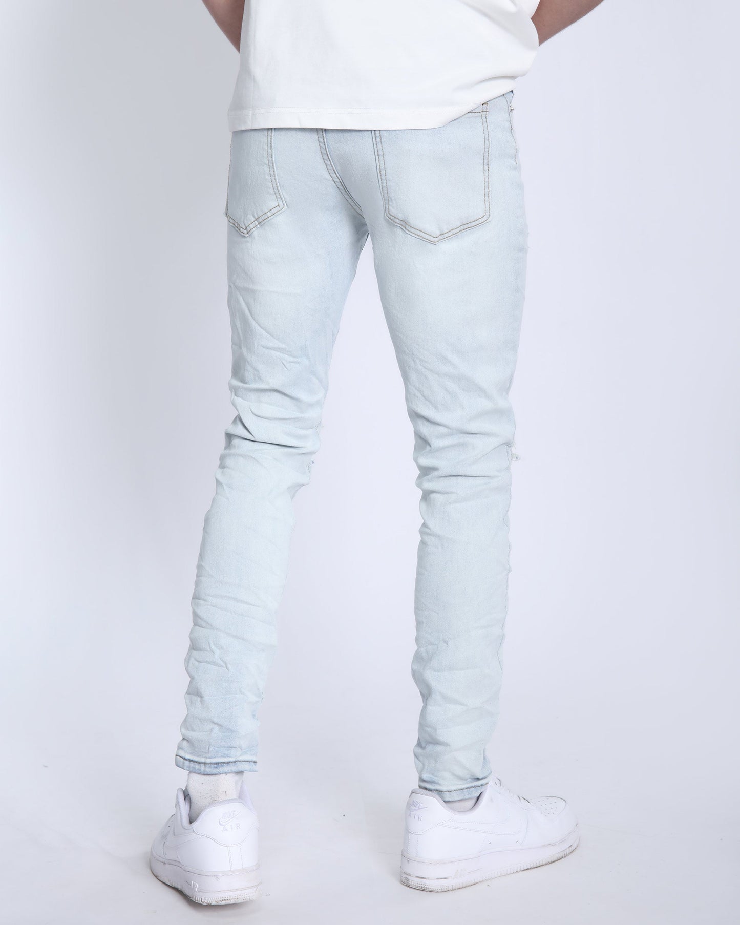 https://cdn.shopify.com/s/files/1/0654/2822/6294/files/1_90d1c071-b36e-4c65-a24b-9b7985d61084.jpg?v=1706847361