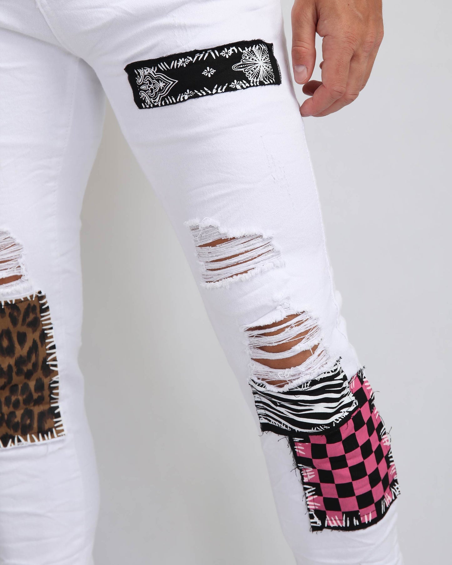 https://cdn.shopify.com/s/files/1/0654/2822/6294/files/1_c24b8321-a515-4d01-9e21-58c13cd5095c.jpg?v=1692091705