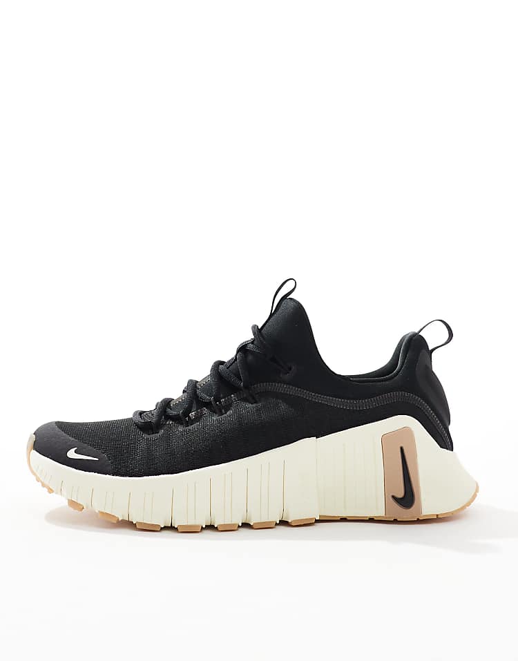 https://images.asos-media.com/products/nike-training-free-metcon-6-sneakers-in-zwart-en-beige/206622142-2?$n_750w$&wid=750&fit=constrain
