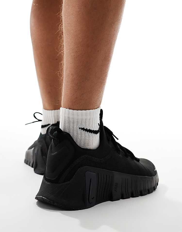 https://images.asos-media.com/products/nike-training-free-metcon-6-sneakers-in-zwart/206622178-3?$n_750w$&wid=750&fit=constrain