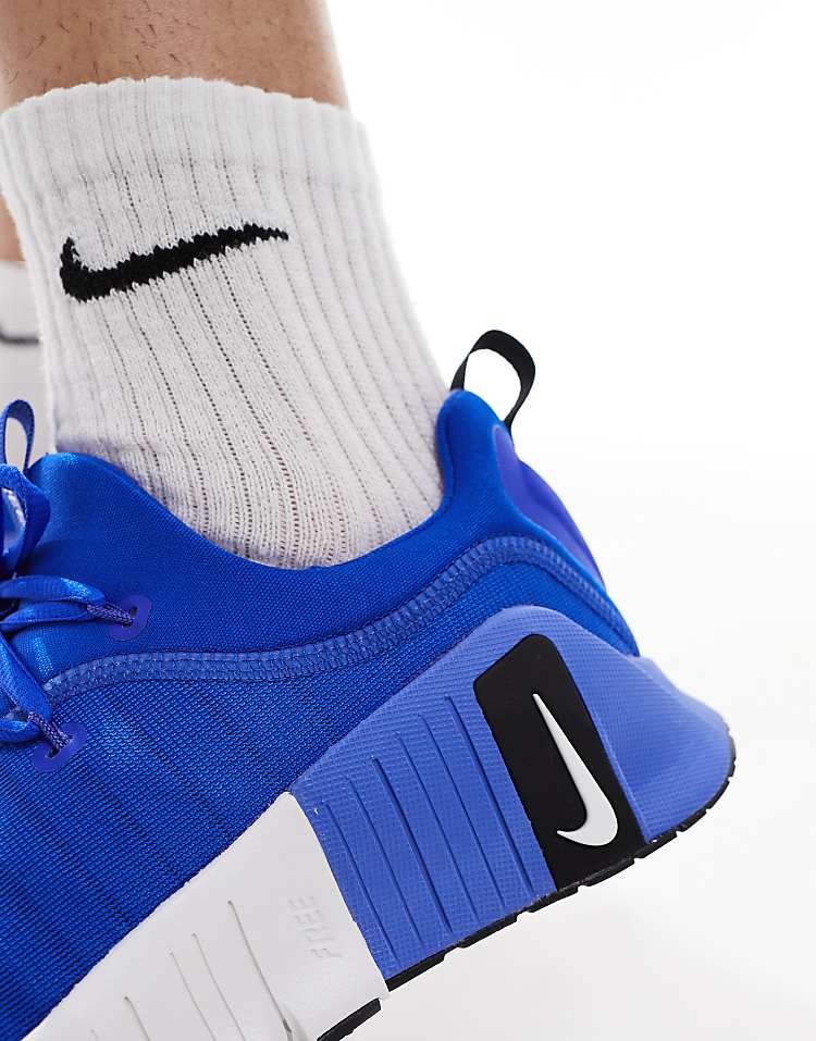 https://images.asos-media.com/products/nike-training-free-metcon-6-sneakers-in-blauw/207496122-3?$n_750w$&wid=750&fit=constrain