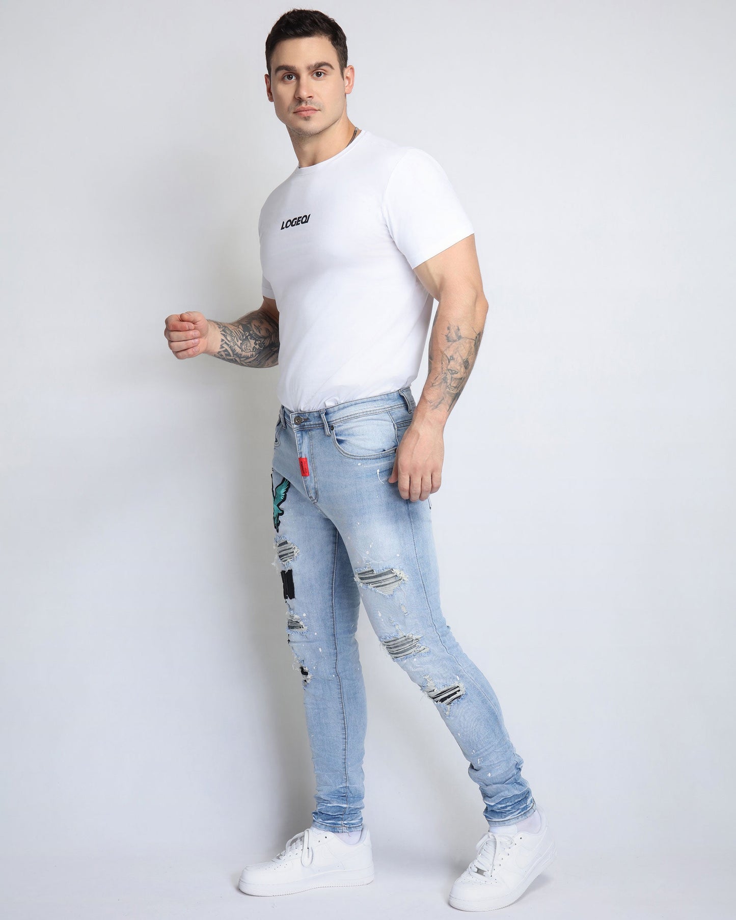 https://cdn.shopify.com/s/files/1/0654/2822/6294/files/4_f200c045-ac87-4b79-9056-c0cfc4d90851.jpg?v=1691735891