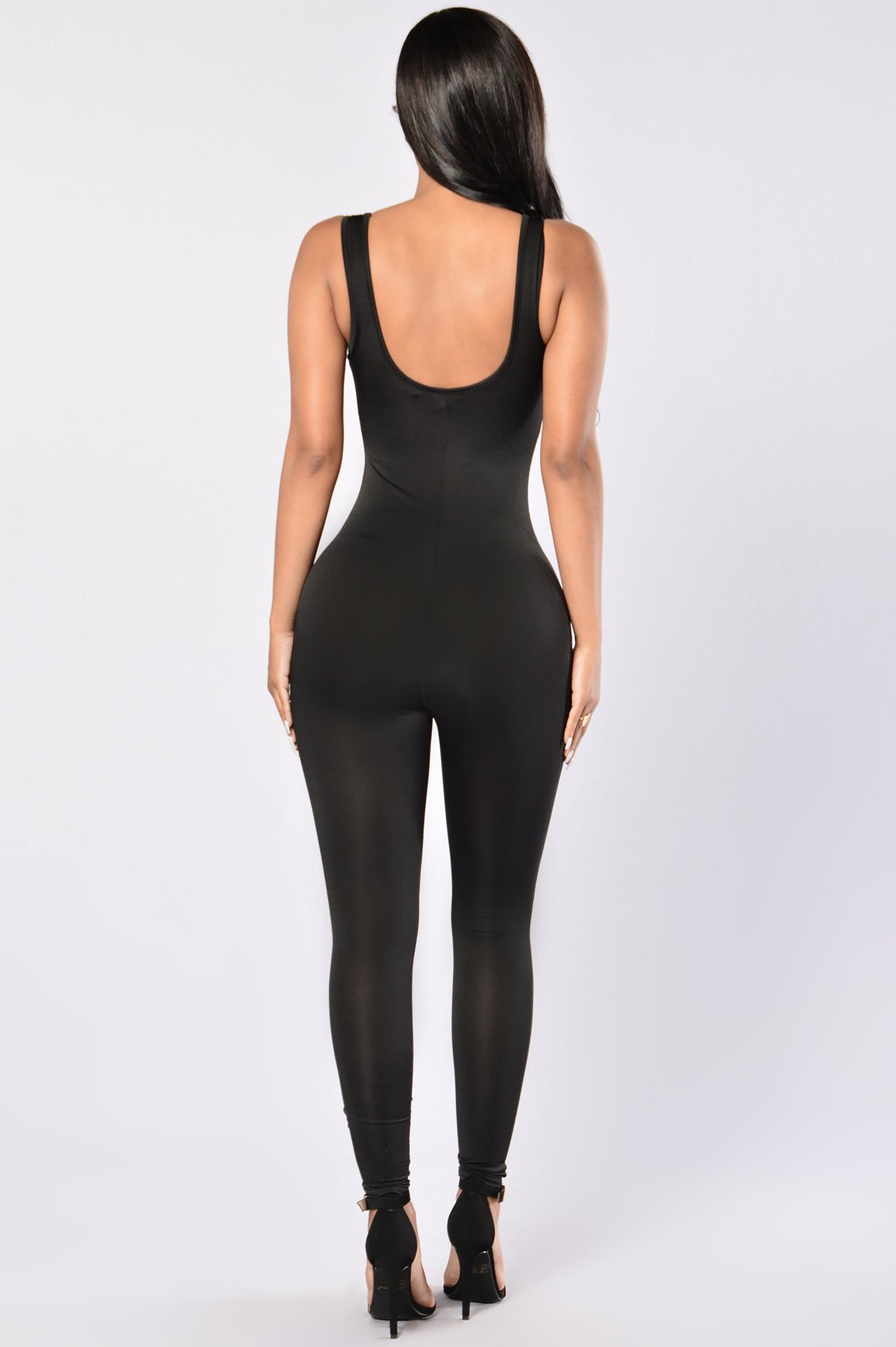 https://cdn.shopify.com/s/files/1/0293/9277/products/Fashion_Nova_05-28_743_JK.jpg?v=1646266294