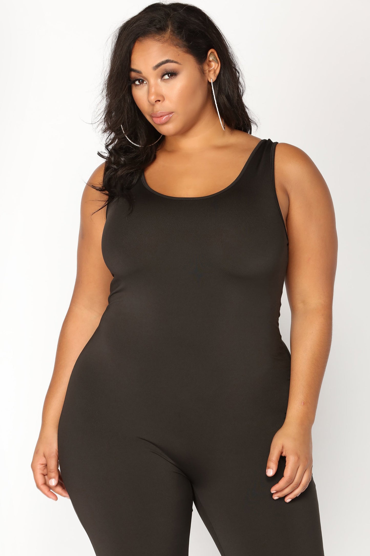 https://cdn.shopify.com/s/files/1/0293/9277/products/Fashion_Nova_12-06-17_Studio_2-1203_JK.jpg?v=1676423772