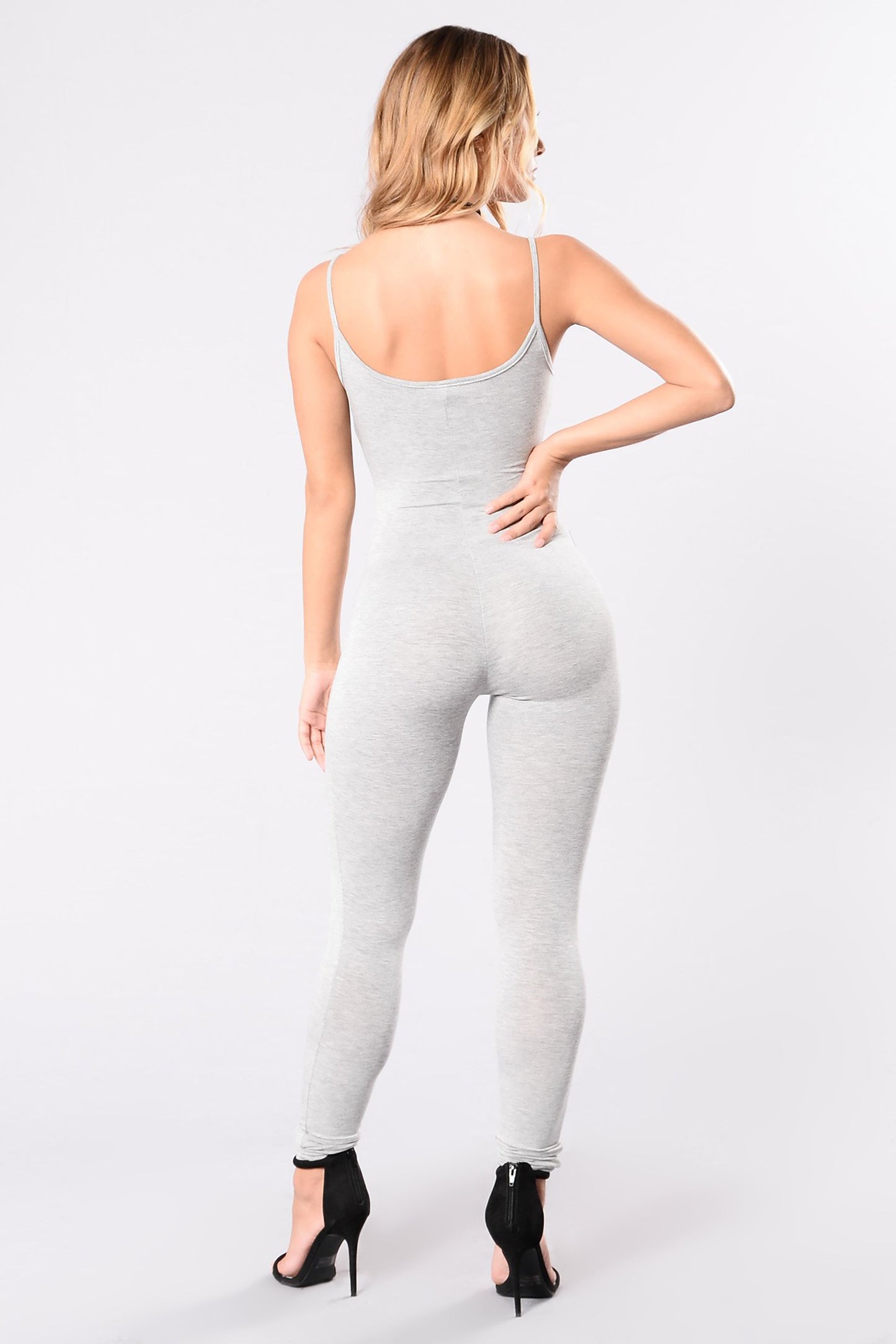 https://cdn.shopify.com/s/files/1/0293/9277/products/Fashion_Nova_12-28-16-510_JF.jpg?v=1629225019