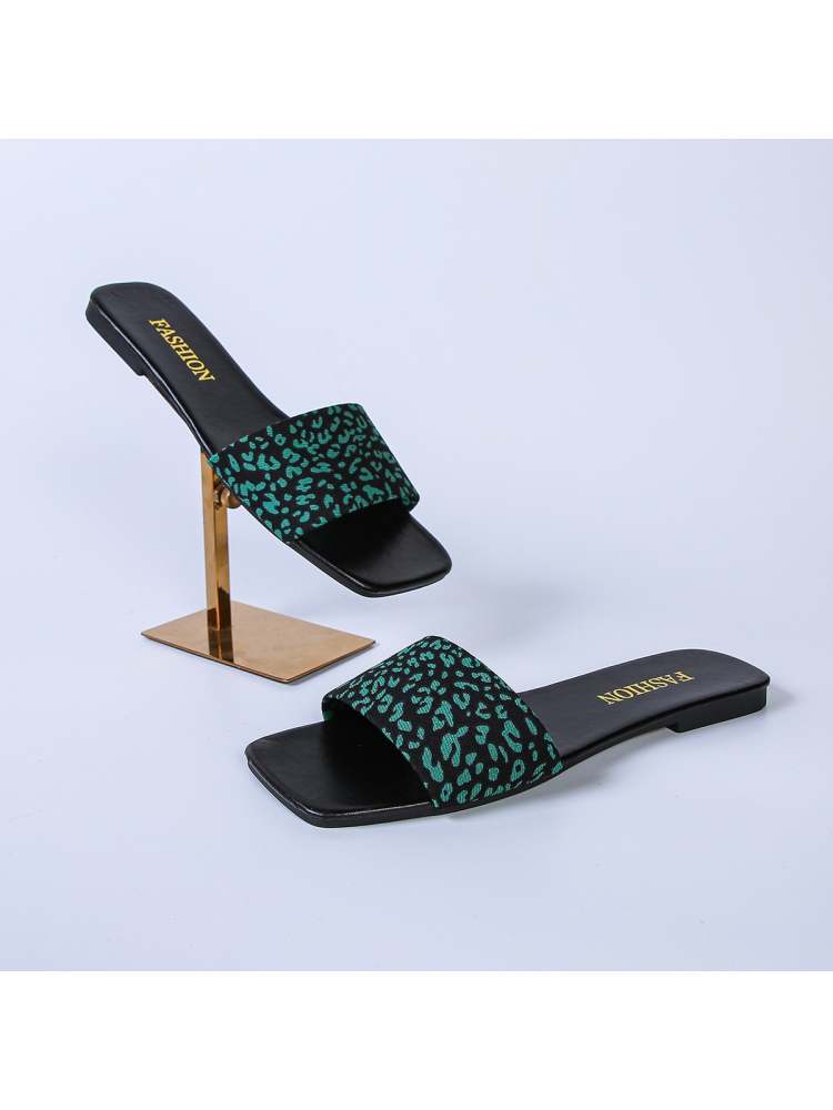 Wholesale7 animal print square toe slippers with black sole and green leopard pattern strap