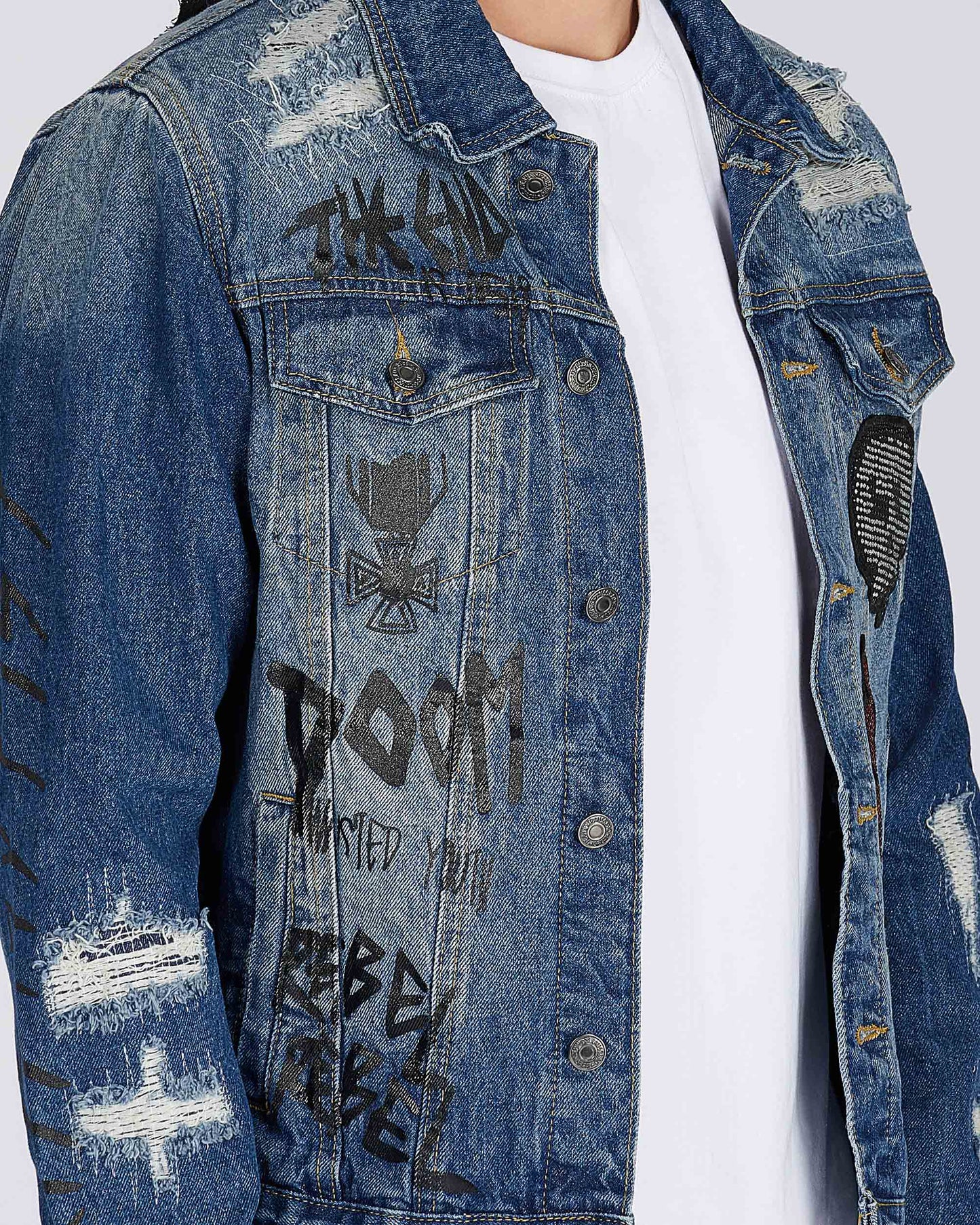 Logeqi blue denim jacket with distressed details and graphic prints for a trendy casual look
