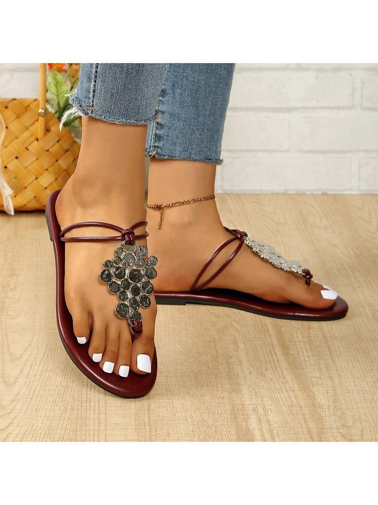 Wholesale7 casual sequin slippers for women in burgundy with decorative rhinestones and open toe design