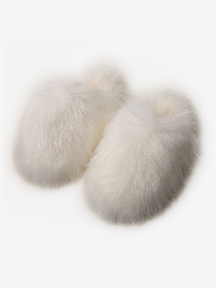 Wholesale7 fluffy flat heel slippers in white with soft plush texture for indoor comfort