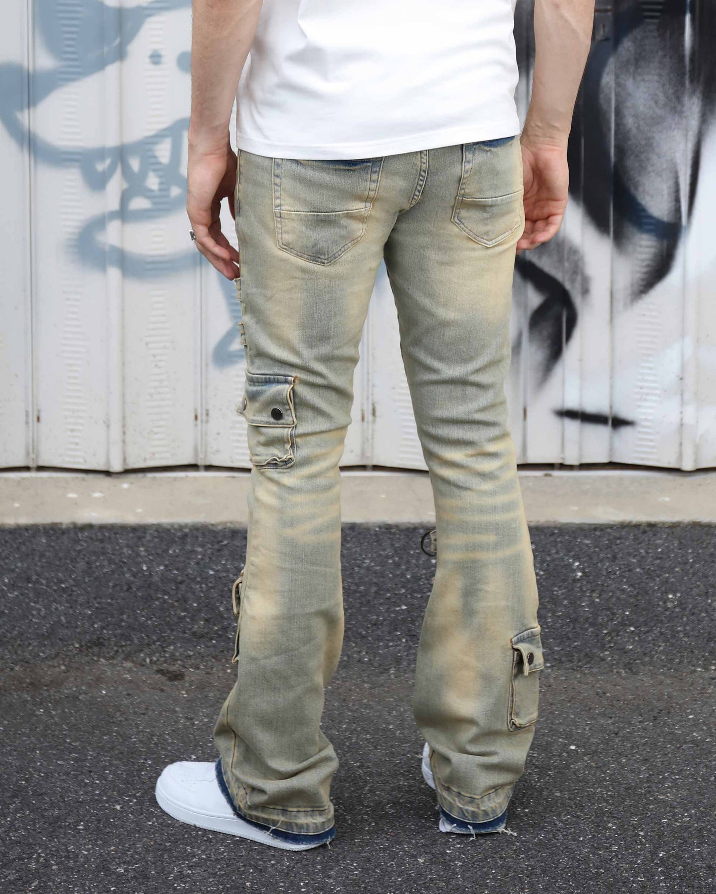 Logeqi industrial style cargo jeans with unique distressed details and functional pockets