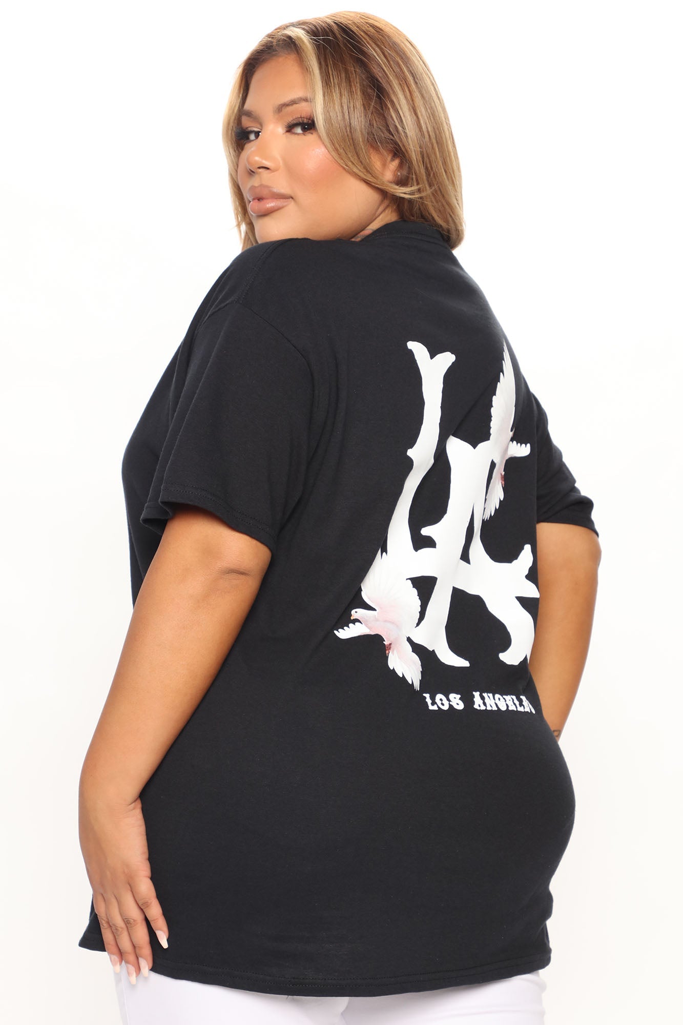 LA City black graphic tee featuring a bold design and a relaxed fit for casual style
