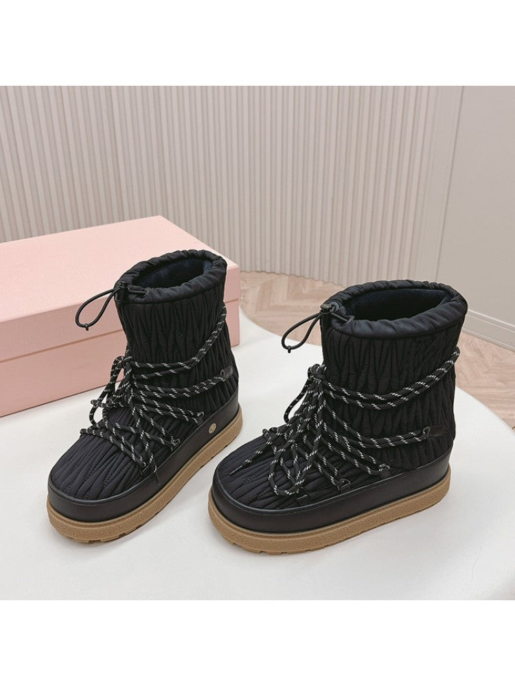 Wholesale7 black lambswool snow boots with thick laces and tan rubber soles for winter