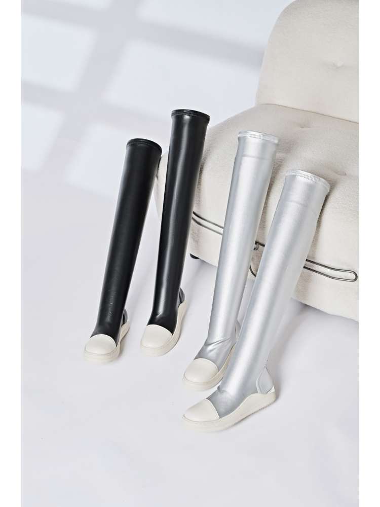 Wholesale7 solid PU patchwork boots in black and silver over-the-knee laarzen with white toe caps