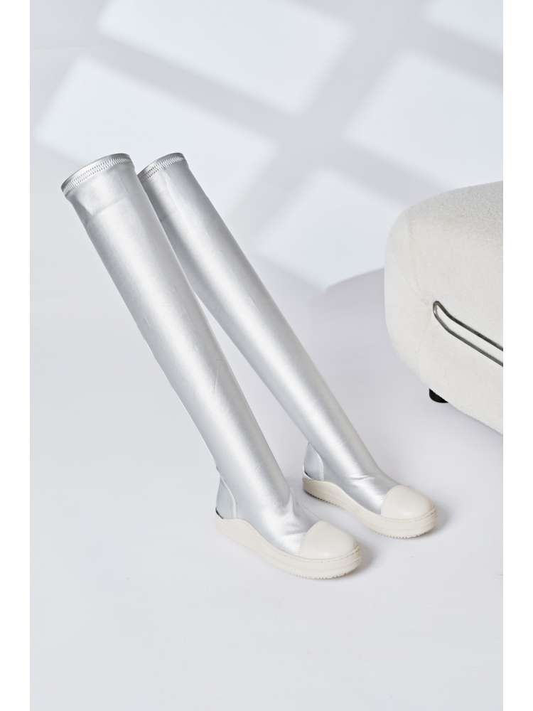Silver solid PU patchwork boots with knee-high design and white toe cap from wholesale7