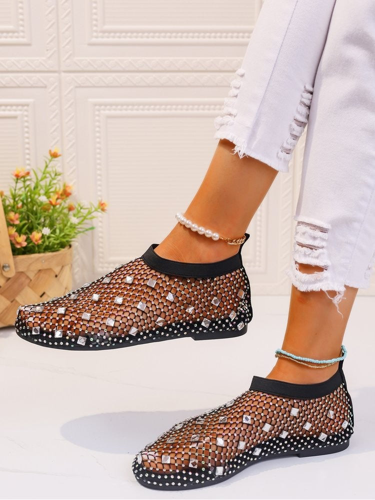 Wholesale7 stylish solid color sandals black mesh design with white dots and ankle bracelets