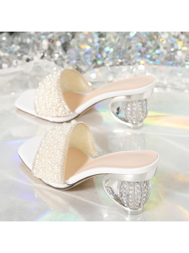 Wholesale7 pearl hotfix rhinestone heels white slippers with decorative pearl strap and jeweled heel
