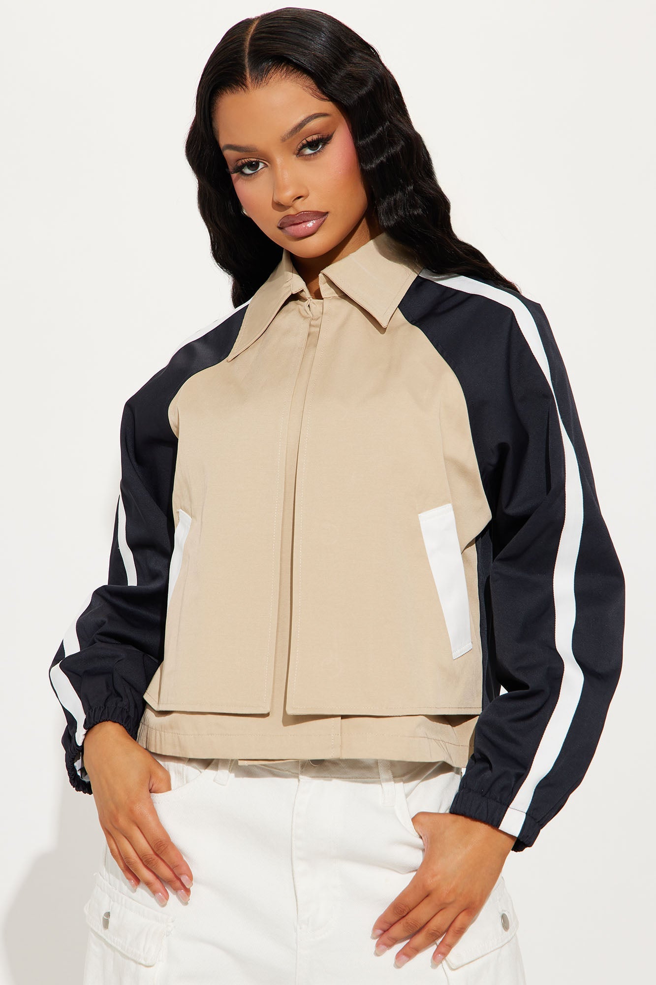 https://cdn.shopify.com/s/files/1/0293/9277/files/01-08-25_S3_28_KCHT4090205_Khakicombo_ZSR_RS_PC_13-49-24_11083_SG.jpg?v=1736562486
