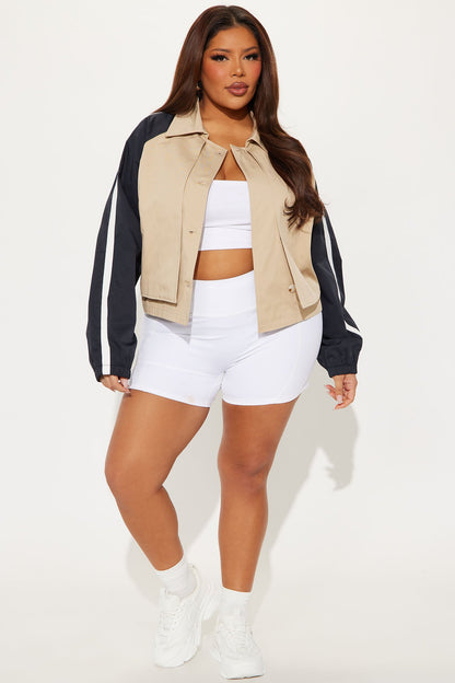 https://cdn.shopify.com/s/files/1/0293/9277/files/01-09-25_S3_4_KCHT4090205_Khakicombo_ZSR_KS_AP_11-21-19_PLUS_11877_ES.jpg?v=1736646342