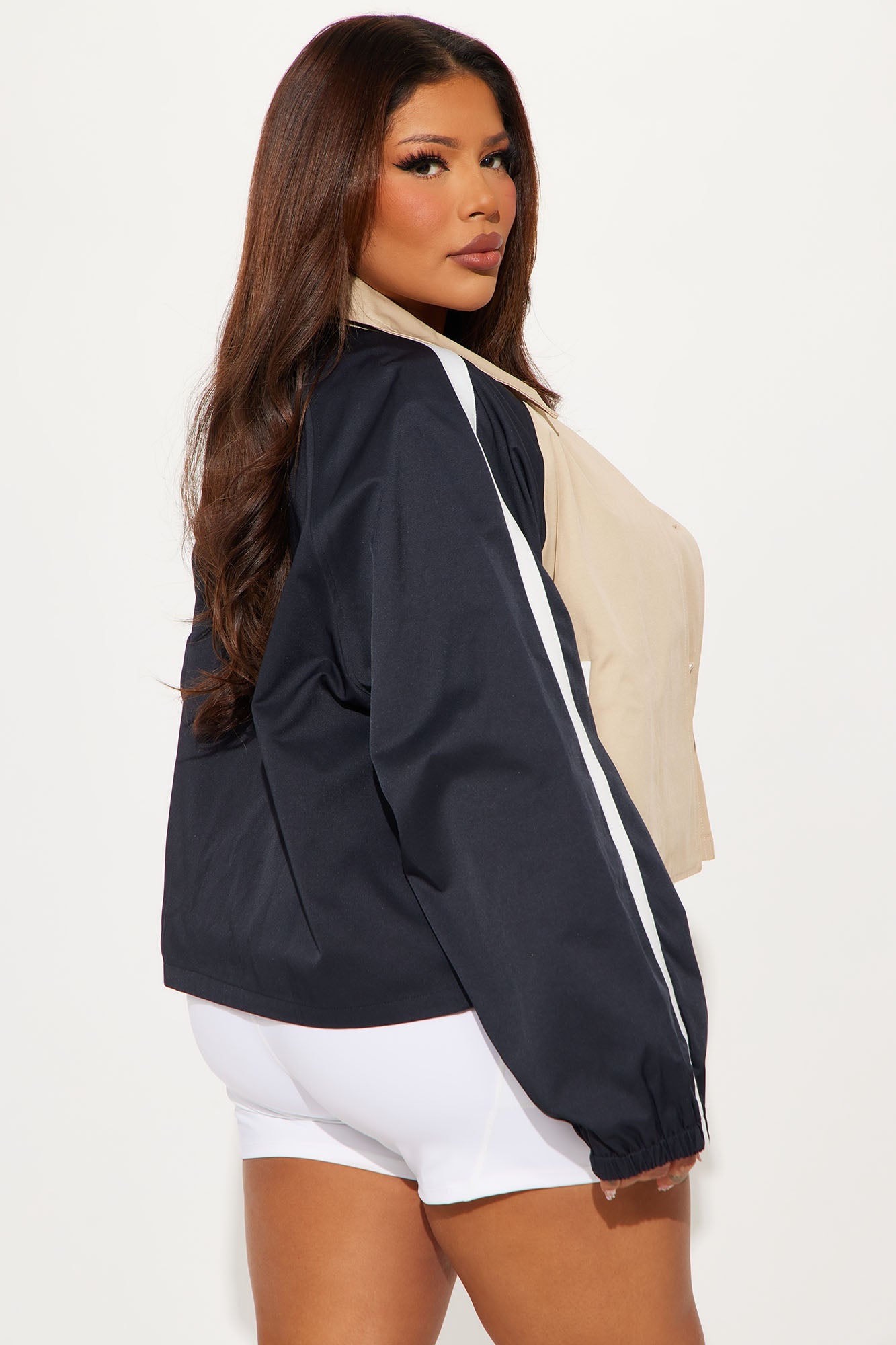 https://cdn.shopify.com/s/files/1/0293/9277/files/01-09-25_S3_4_KCHT4090205_Khakicombo_ZSR_KS_AP_11-23-19_PLUS_11885_ES.jpg?v=1736646337