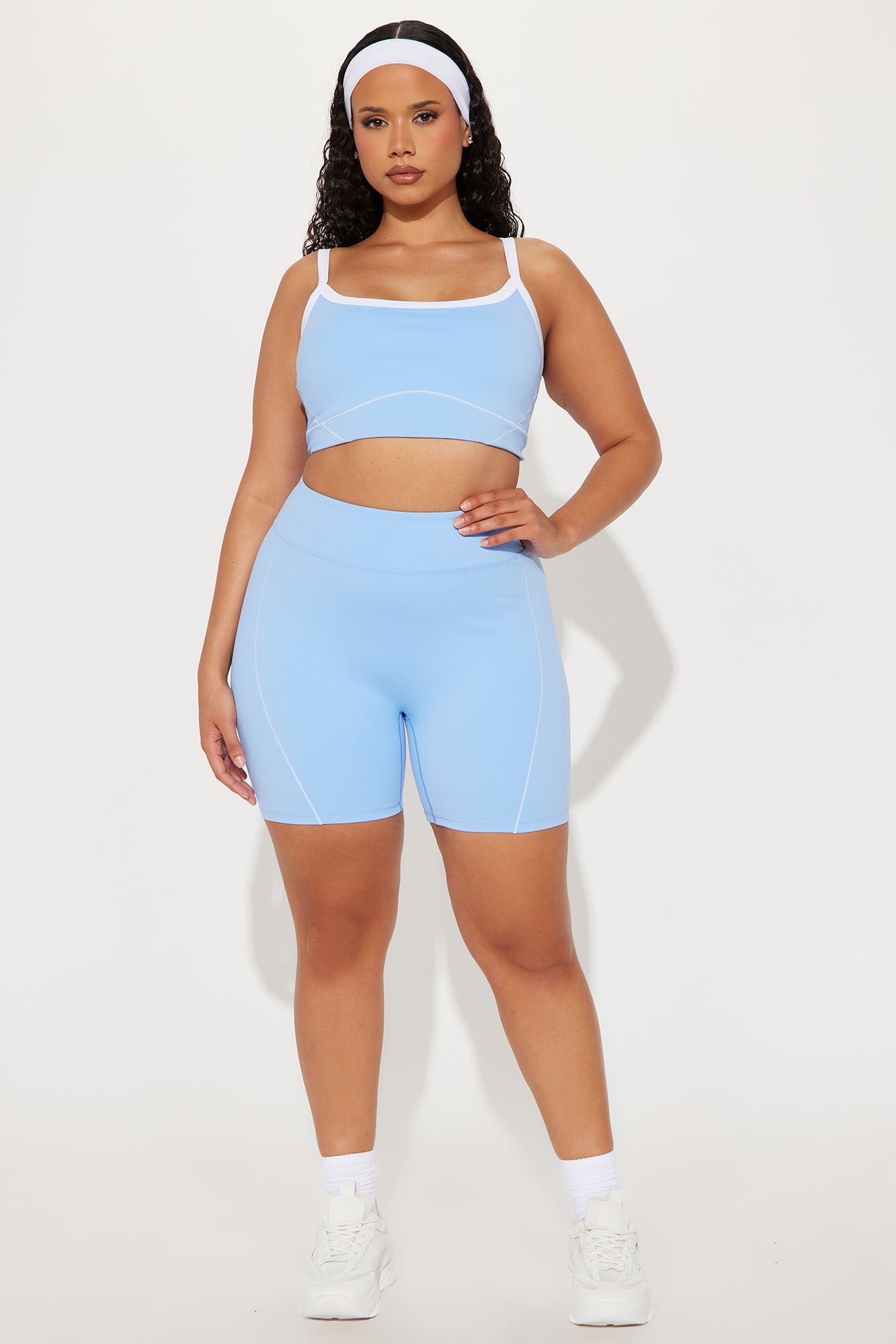 https://cdn.shopify.com/s/files/1/0293/9277/files/01-23-25_S4_11_ZDYG0055SH_LightBlue_ZSR_KS_SS_10-41-08_PLUS_62979_BH.jpg?v=1737766491