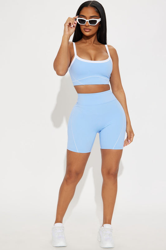 https://cdn.shopify.com/s/files/1/0293/9277/files/01-24-25_S6_12_ZDYG0055SH_LightBlue_ZSR_KJ_JR_11-25-17_12035_CM.jpg?v=1737766491