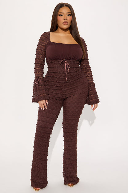 https://cdn.shopify.com/s/files/1/0293/9277/files/01-31-25_S1_43_KDJJ4102102_Brown_ZSR_HY_PC_13-54-07_PLUS_25485_PXF.jpg?v=1738522726