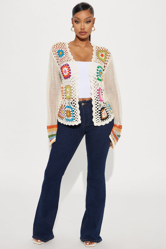 https://cdn.shopify.com/s/files/1/0293/9277/files/02-04-25_S2_26_KSBT4100902_MultiColor_ZSR_CXB_RL_14-24-14_34023_PXF.jpg?v=1738802563