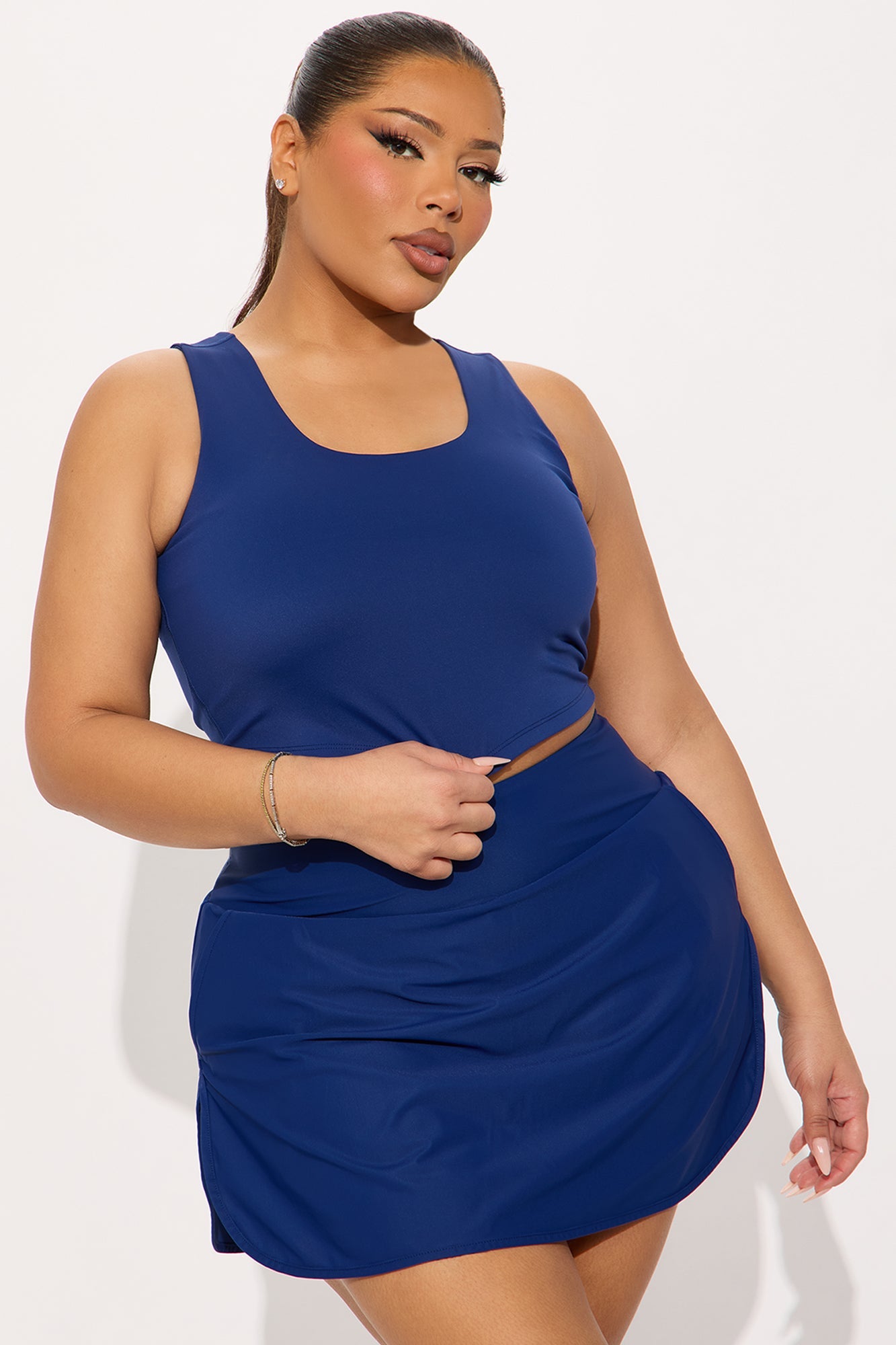 https://cdn.shopify.com/s/files/1/0293/9277/files/02-05-25_S1_54_ZDYGODS4T_MidnightBlue_ZSR_HY_PC_14-25-17_PLUS_28791_PXF.jpg?v=1738951033