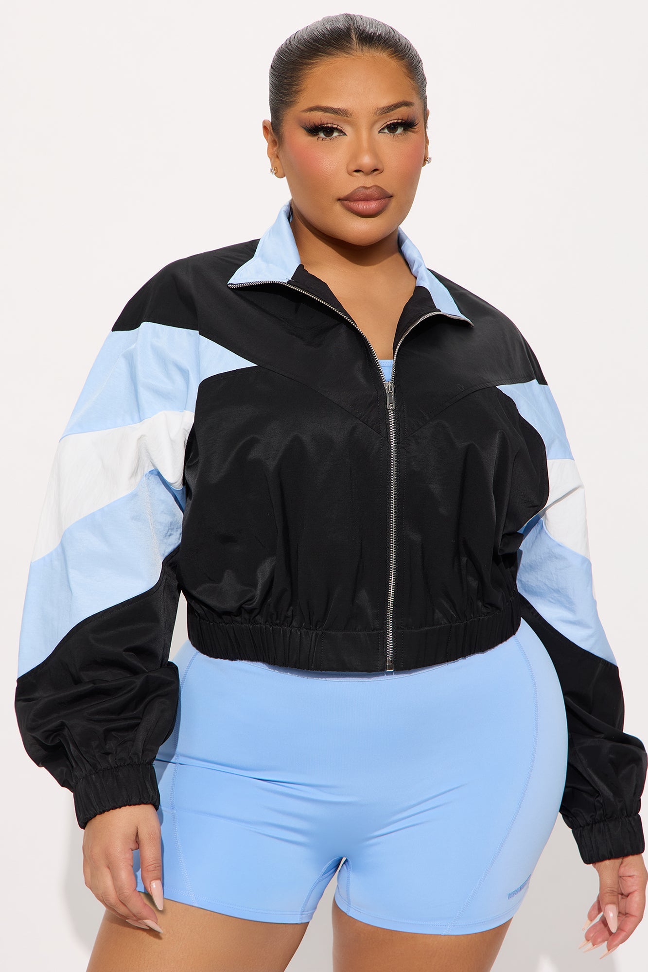 https://cdn.shopify.com/s/files/1/0293/9277/files/02-05-25_S1_70_24GWQ8113D_Blackcombo_ZSR_HY_PC_14-55-26_PLUS_28995_PXF.jpg?v=1738951782