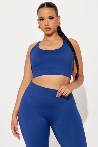https://cdn.shopify.com/s/files/1/0293/9277/files/02-06-25_S3_33_ZDFN2748SET_MidnightBlue_KS_JM_13-15-27_PLUS_1025_PXF.jpg?v=1739398853